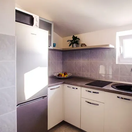 Korda L&m- Suhi Potok Apartment