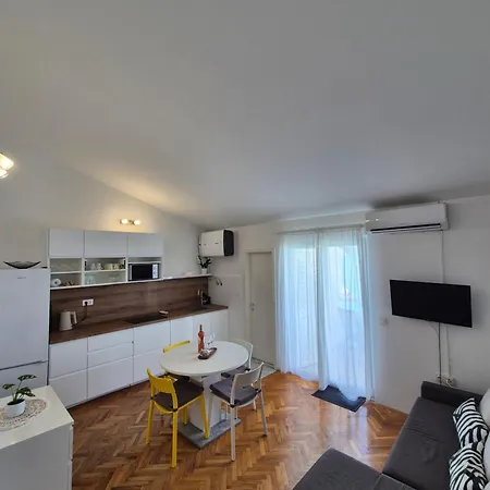 Korda L&m- Suhi Potok Jesenice (Split-Dalmatia)